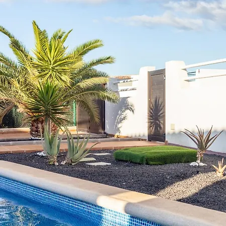 Perla 21 Golf Private Pool By Holidays Caleta De Fuste
